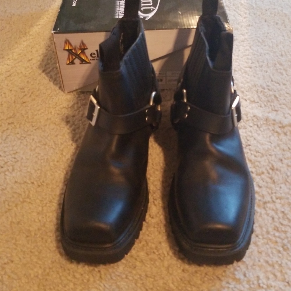 Mens Boots